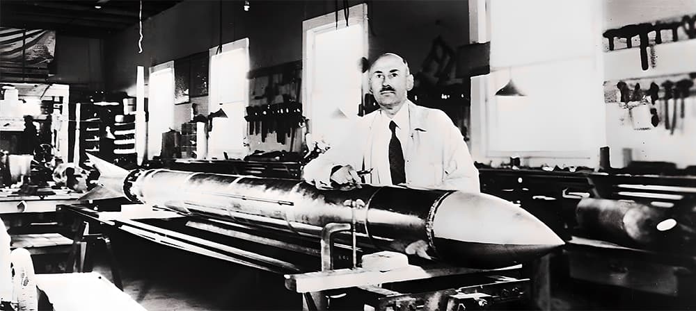 Picture of Robert Goddard working in his lab.